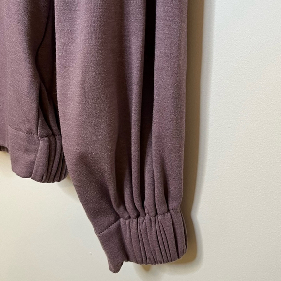 NWT DENVER HAYES Lilac Purple Mock Neck Jersey Knit Relaxed Long Sleeve Top XS-M - Picture 7 of 14